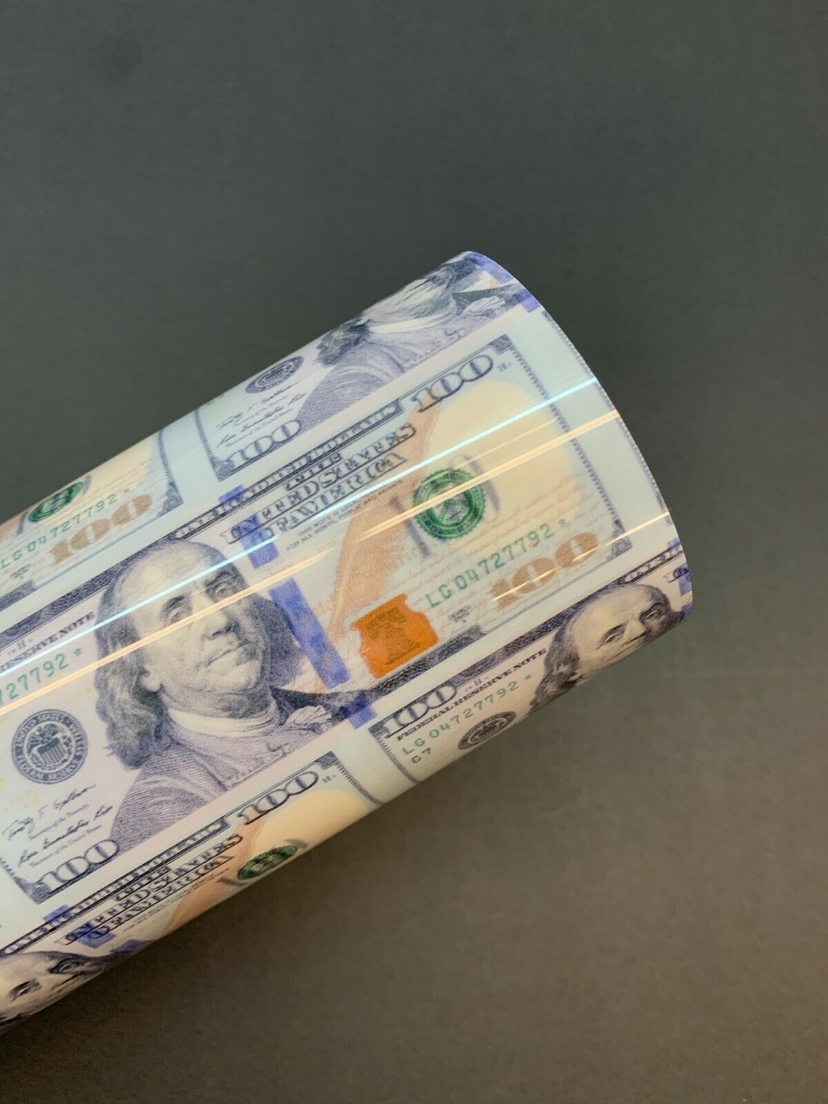 Nuevo Benjamín - Billetes de un dólar HTV